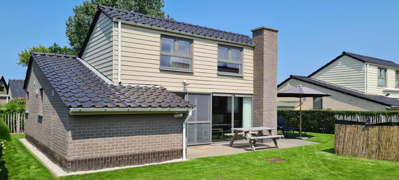 Vakantiewoning De Garnaalvisser Middelkerke Bagian luar foto